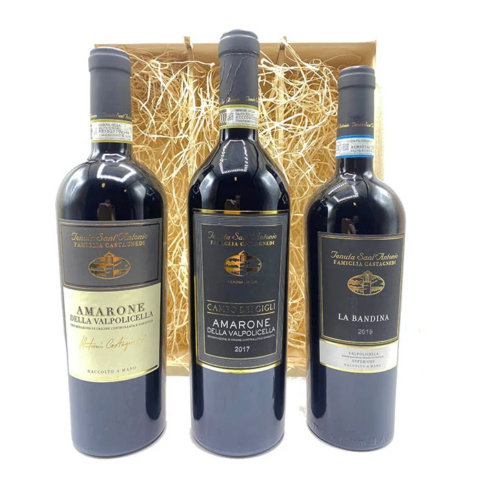 Wijngeschenk Tenuta Sant’Antonio Amarone Groot – Luxe Geschenk met 3 Italiaanse Topwijnen in Houten Kist