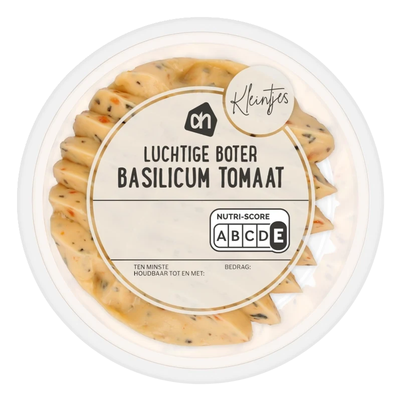 Luchtige boter basilicum tomaat