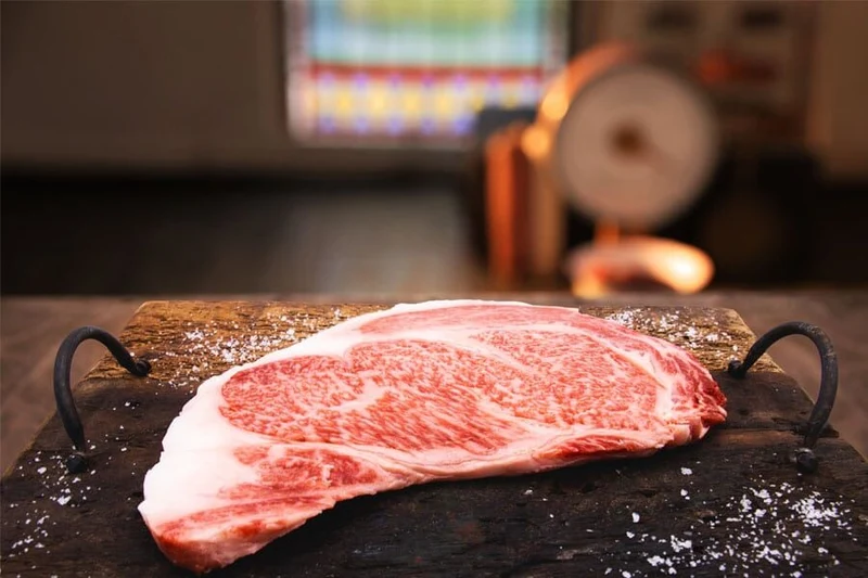 Ribeye Steak Kagoshima Wagyu A5+ (BMS12)