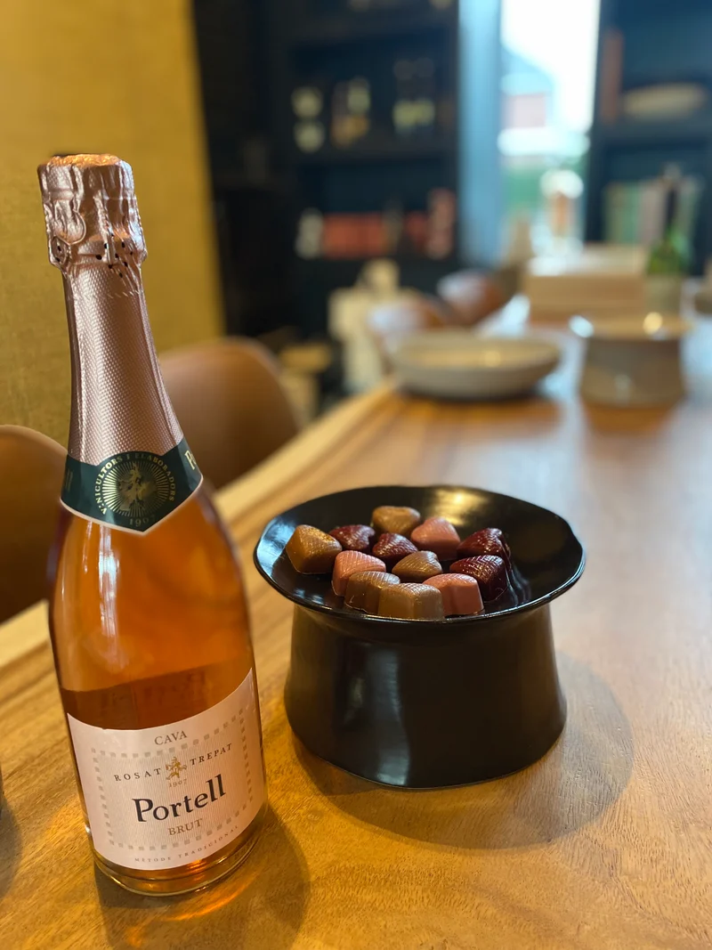 Luxe doos bonbons van Visser Chocolade en Cava